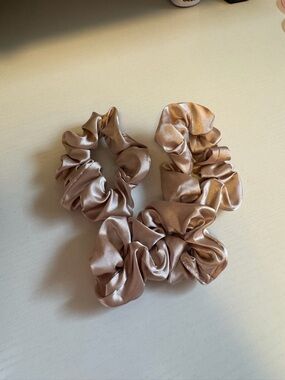 💕Satin Hair Scrunchies